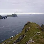 Skellig View Harbour View Sunrise Apartment Portmagee