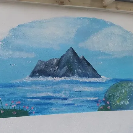 Skellig View Harbour View Sunrise Apartment *